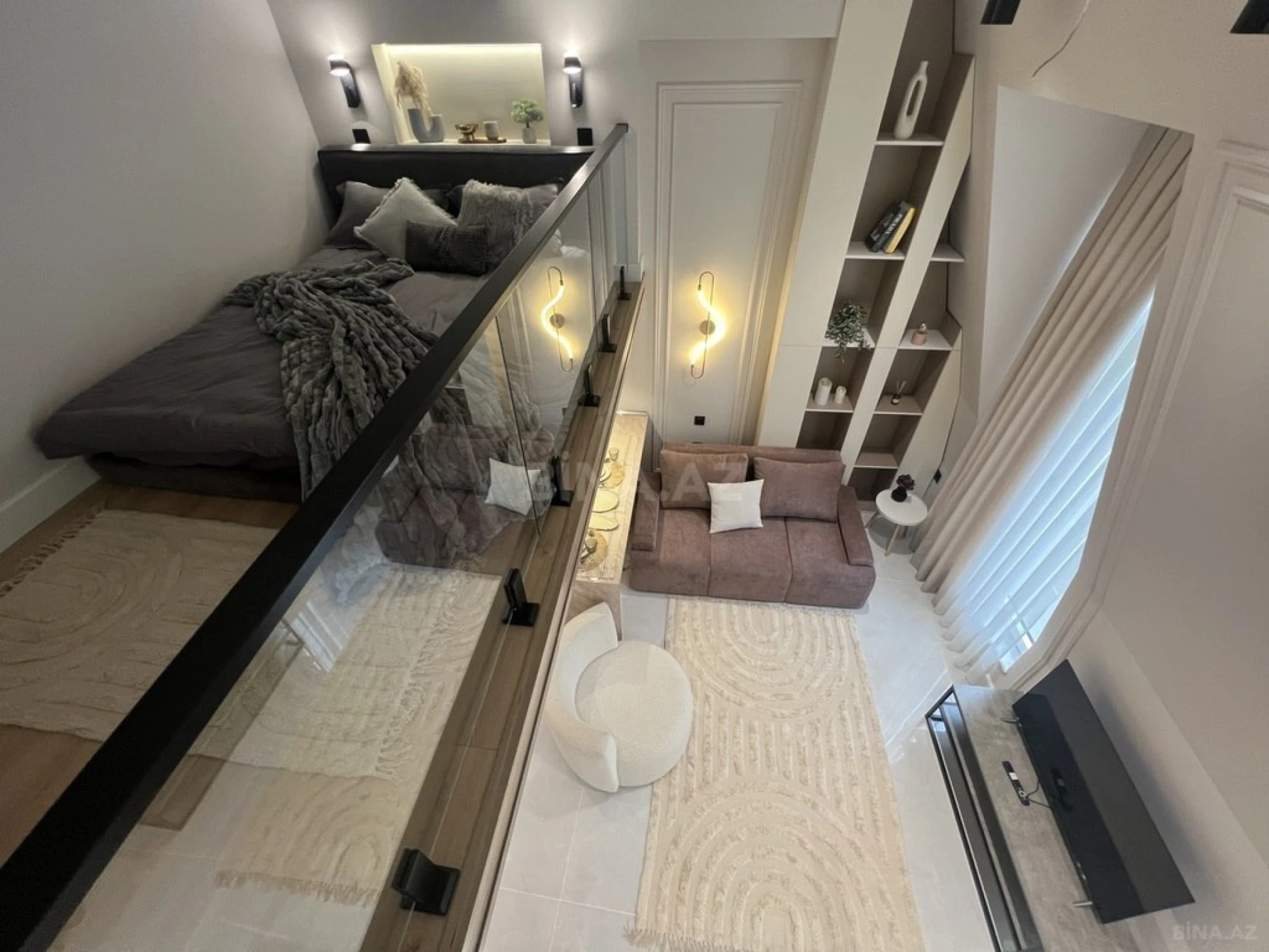 Kirayə verilir 2 otaqlı mənzil 55 m²