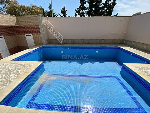 Satılır 6 otaqlı həyət evi 650 m²