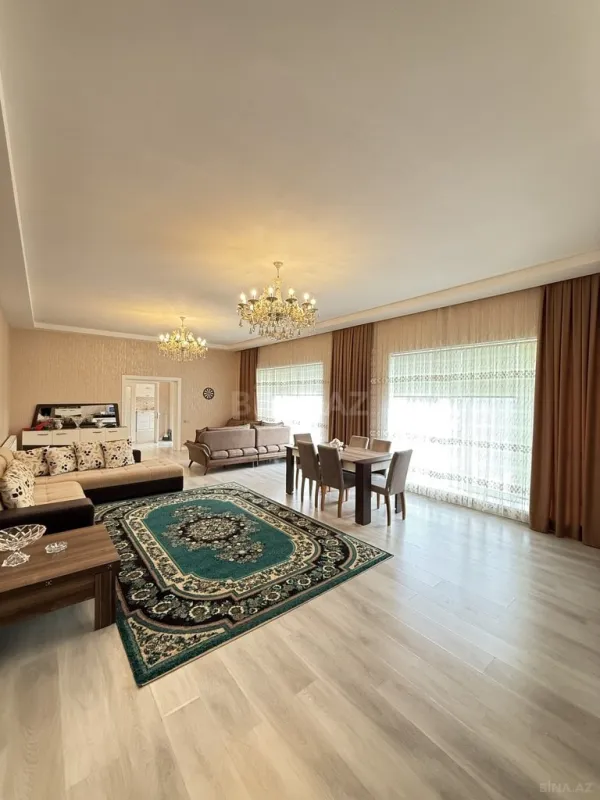 Satılır 4 otaqlı həyət evi 170 m²