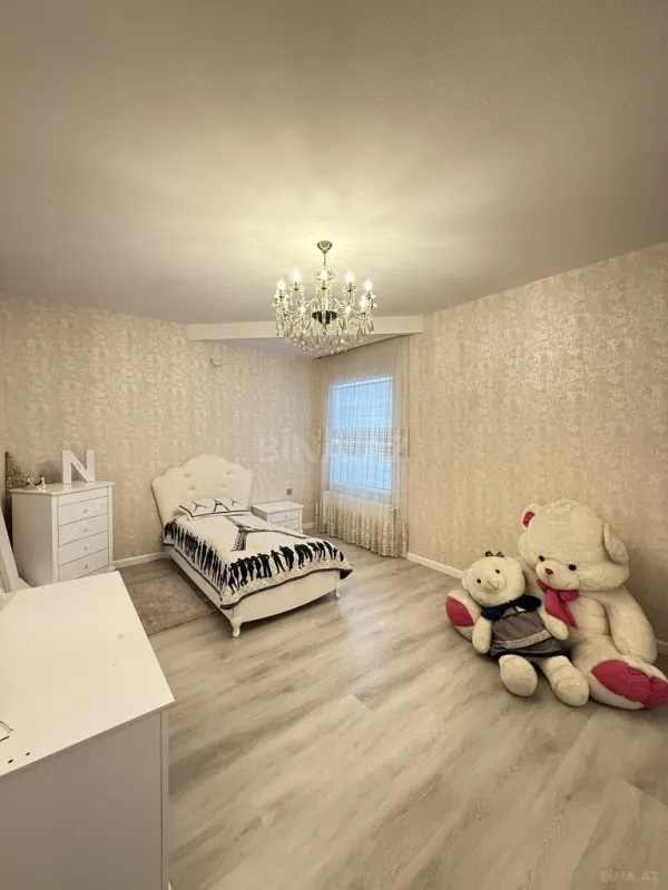 Satılır 4 otaqlı həyət evi 170 m²
