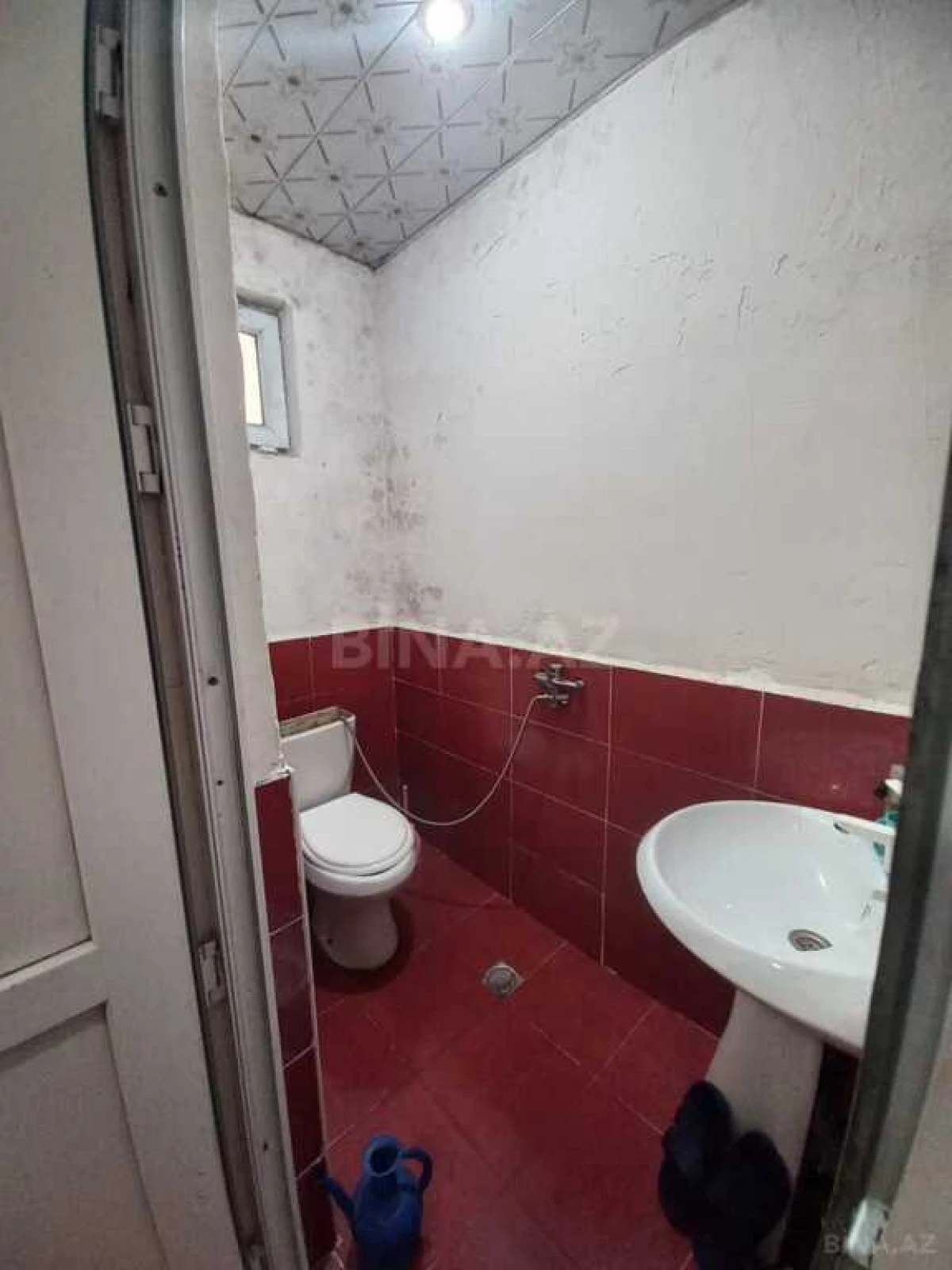 Satılır 4 otaqlı həyət evi 180 m²