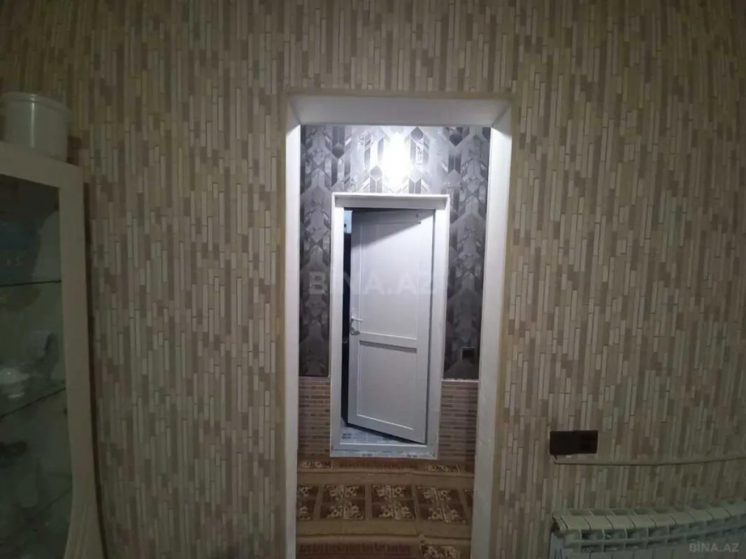 Satılır 4 otaqlı həyət evi 180 m²