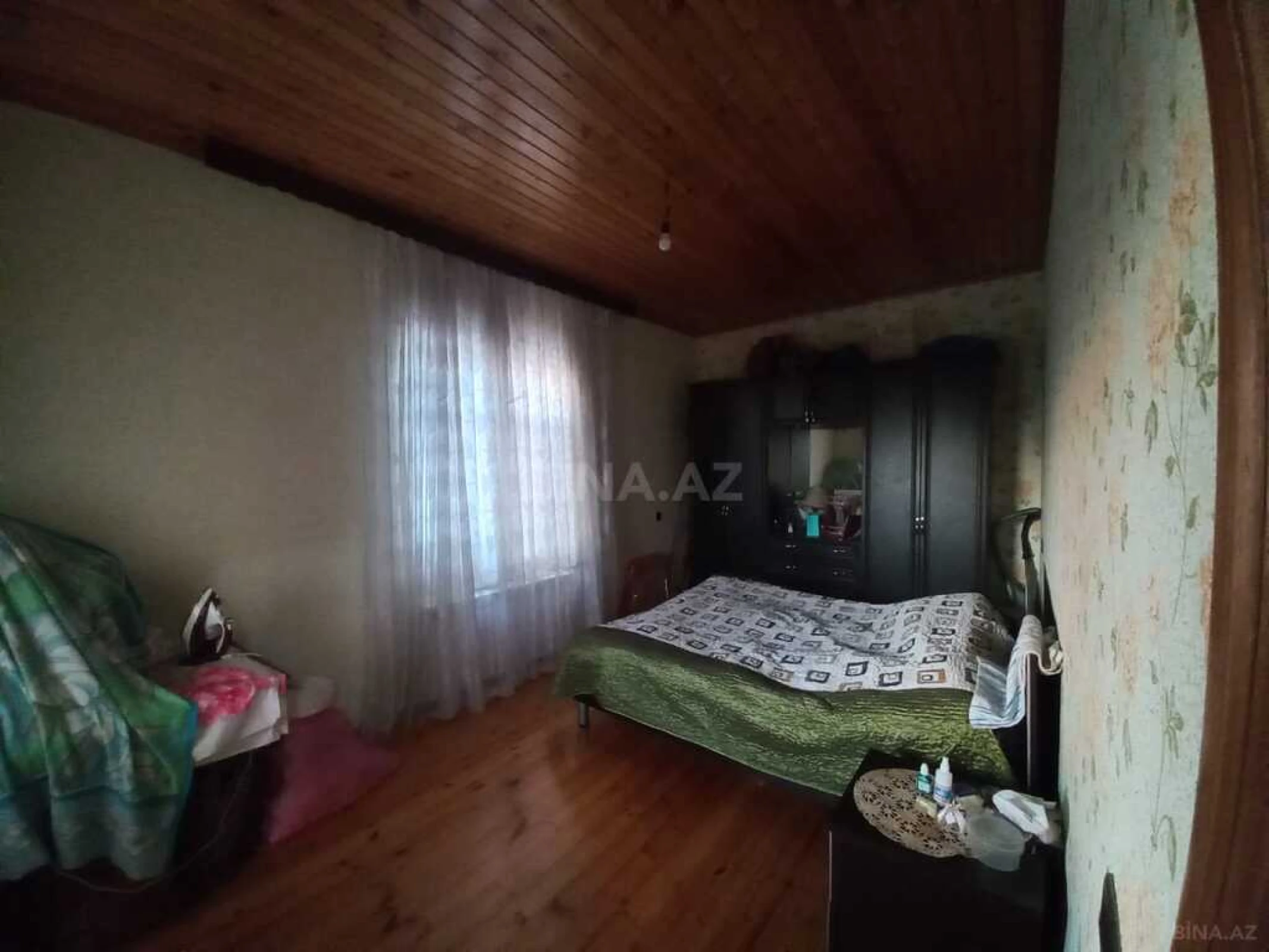 Satılır 4 otaqlı həyət evi 180 m²