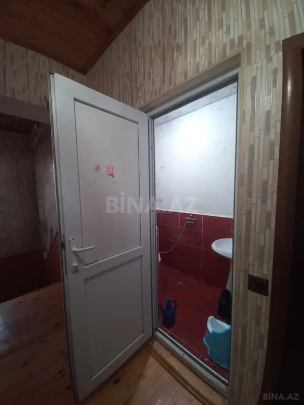 Satılır 4 otaqlı həyət evi 180 m²