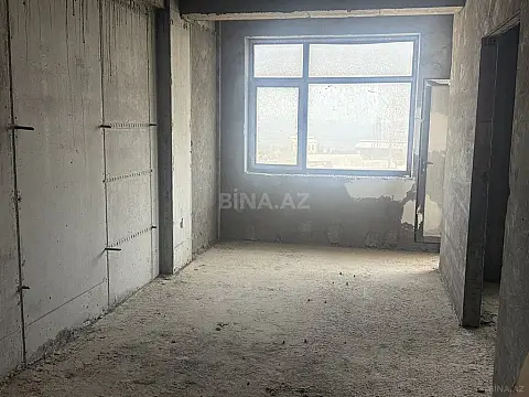 Satılır 4 otaqlı mənzil 164 m²