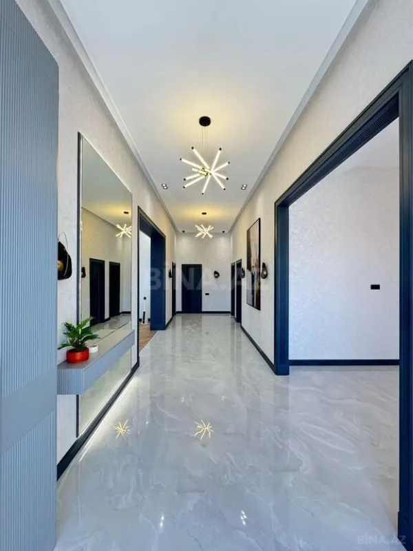 Satılır 5 otaqlı həyət evi 200 m²