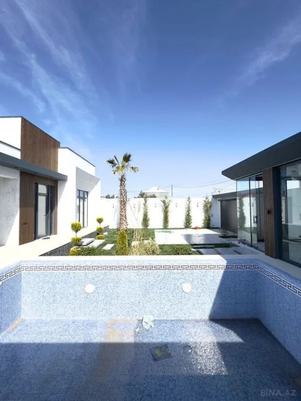 Satılır 5 otaqlı həyət evi 200 m²
