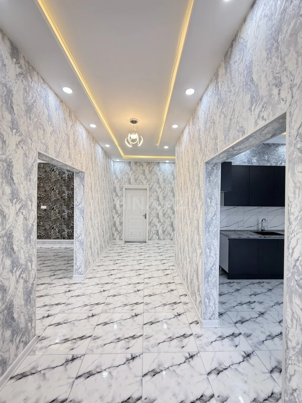 Satılır 4 otaqlı həyət evi 140 m²