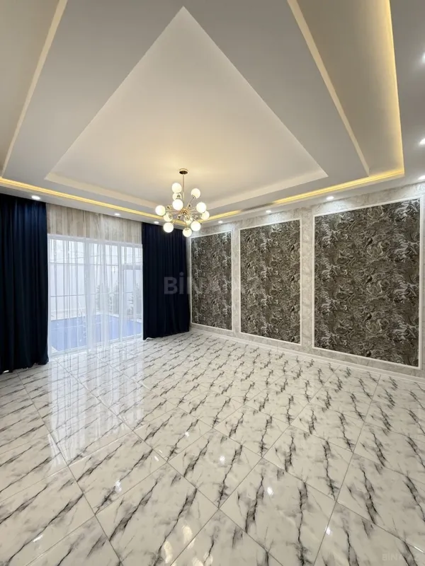 Satılır 4 otaqlı həyət evi 140 m²