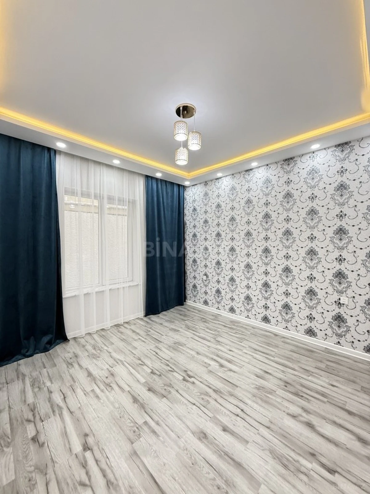Satılır 4 otaqlı həyət evi 140 m²