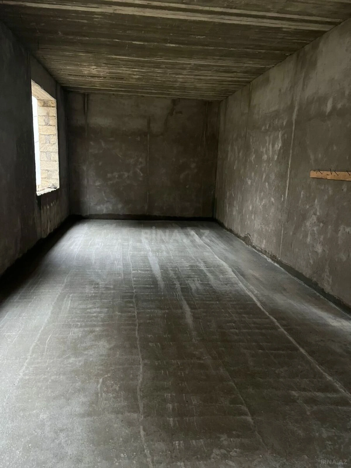 Satılır 6 otaqlı həyət evi 400 m²