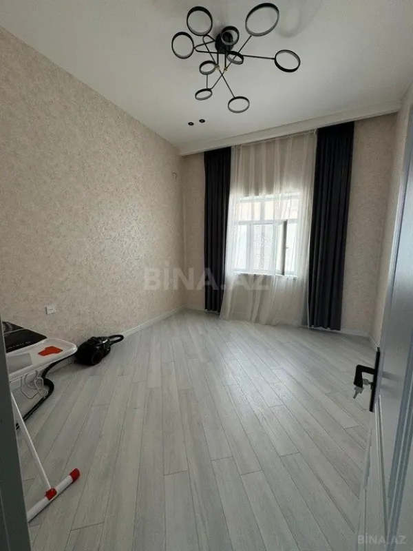 Kirayə verilir 4 otaqlı həyət evi 200 m²