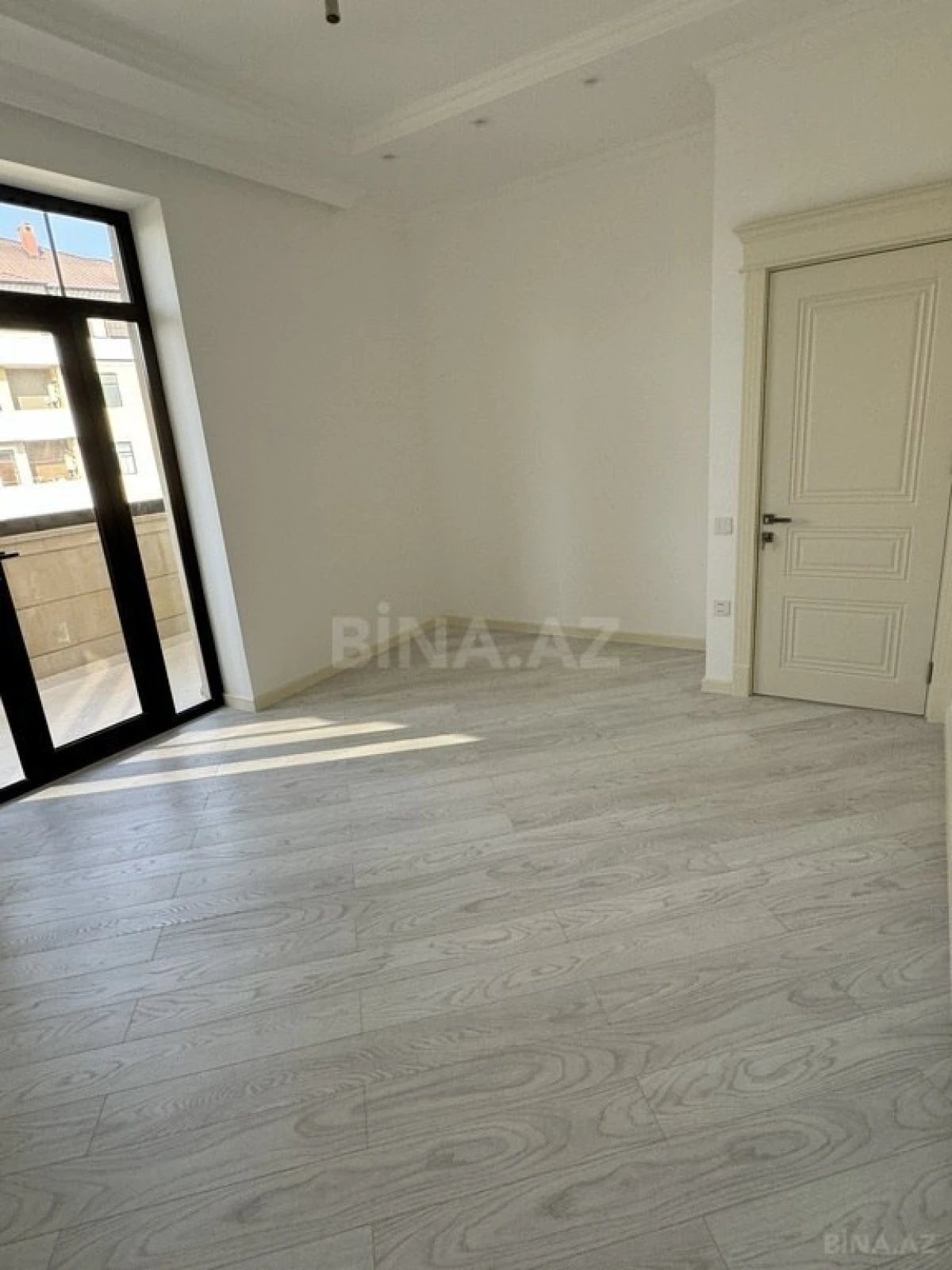 Satılır 6 otaqlı həyət evi 276.8 m²