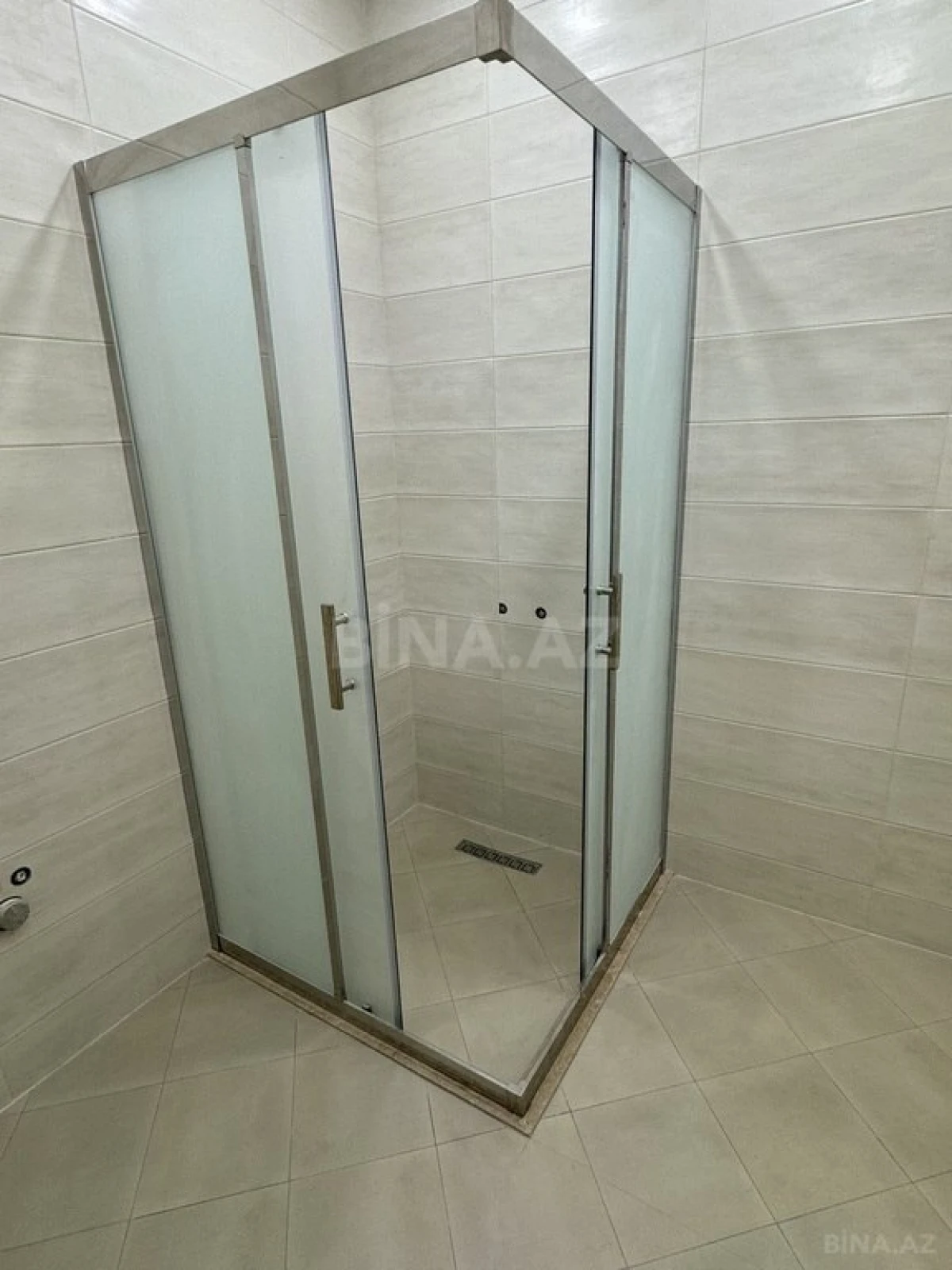 Satılır 6 otaqlı həyət evi 276.8 m²