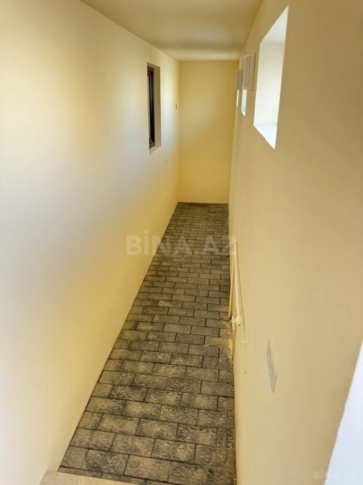 Satılır 6 otaqlı həyət evi 276.8 m²