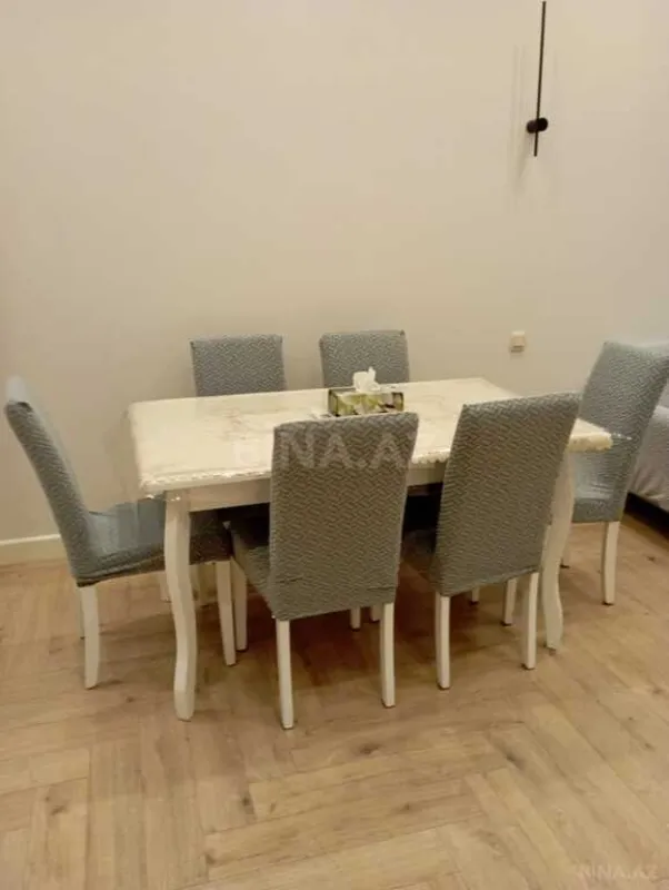 Kirayə verilir 2 otaqlı mənzil 60 m²