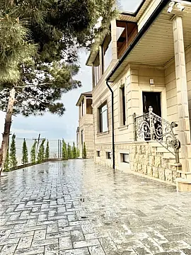 Satılır 6 otaqlı həyət evi 276.8 m²