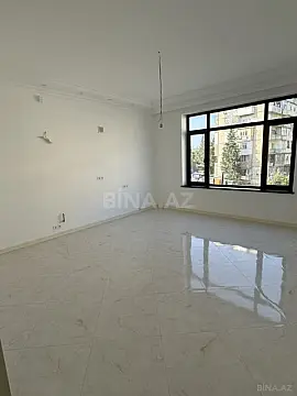 Satılır 6 otaqlı həyət evi 276.8 m²