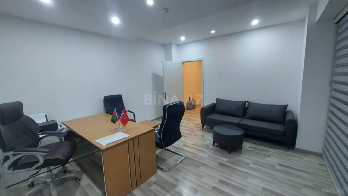 Kirayə verilir 2 otaqlı ofis 55 m²