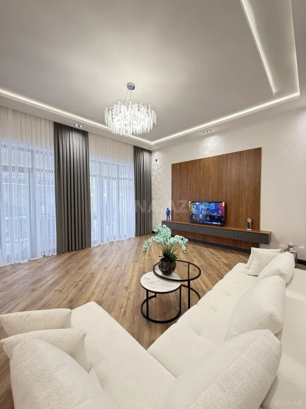 Satılır 4 otaqlı həyət evi 180 m²