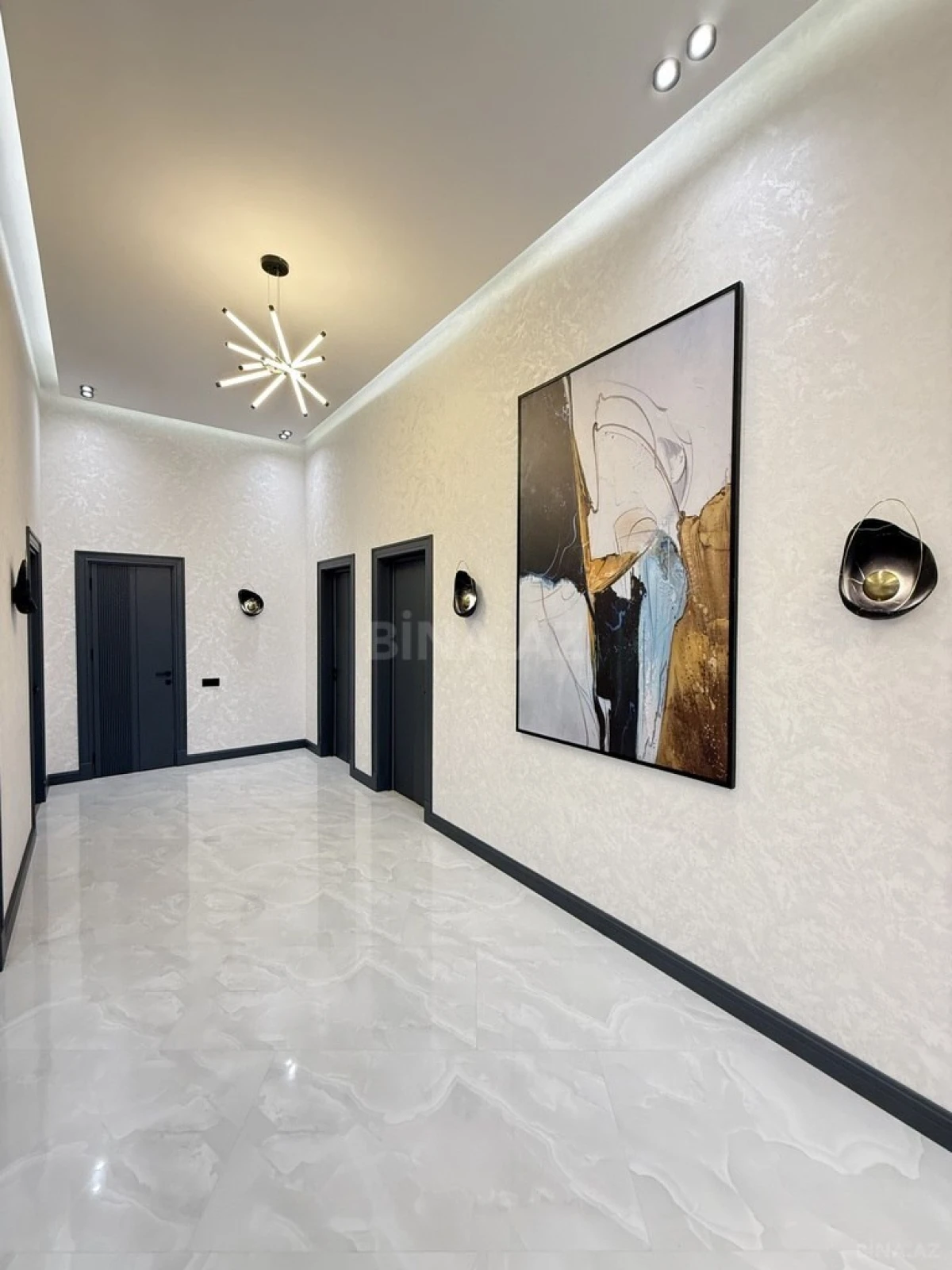 Satılır 4 otaqlı həyət evi 180 m²