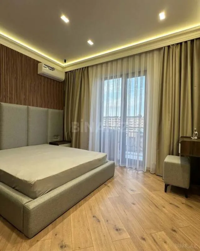 Kirayə verilir 3 otaqlı mənzil 110 m²