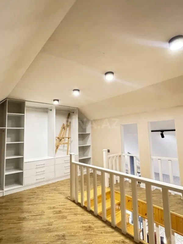 Satılır 5 otaqlı həyət evi 150 m²