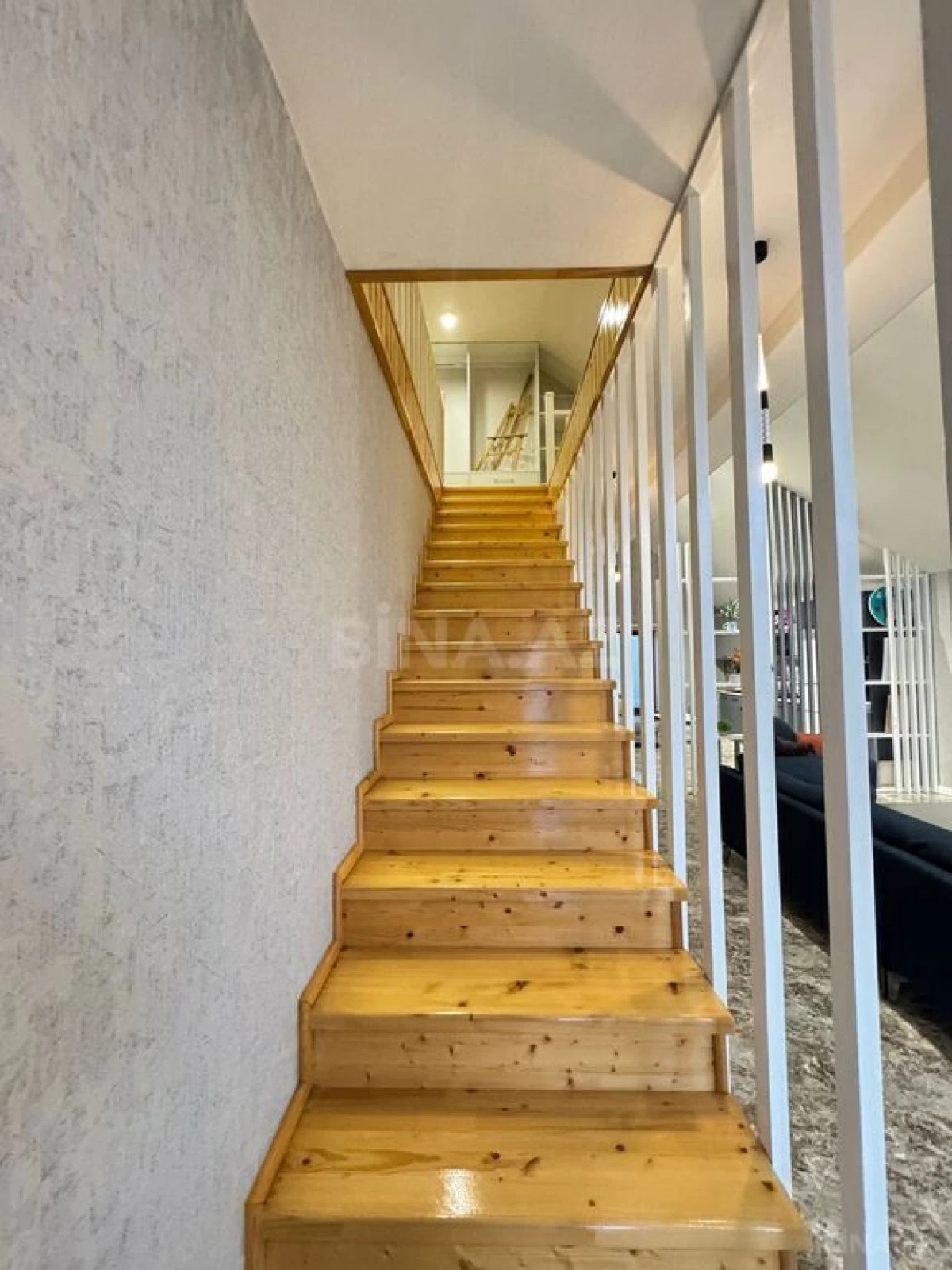 Satılır 5 otaqlı həyət evi 150 m²