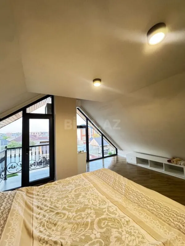 Satılır 5 otaqlı həyət evi 150 m²