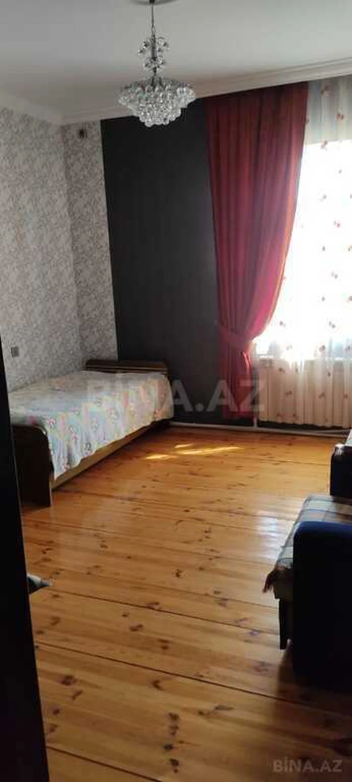 Satılır 5 otaqlı həyət evi 200 m²