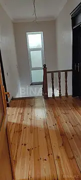 Satılır 5 otaqlı həyət evi 200 m²