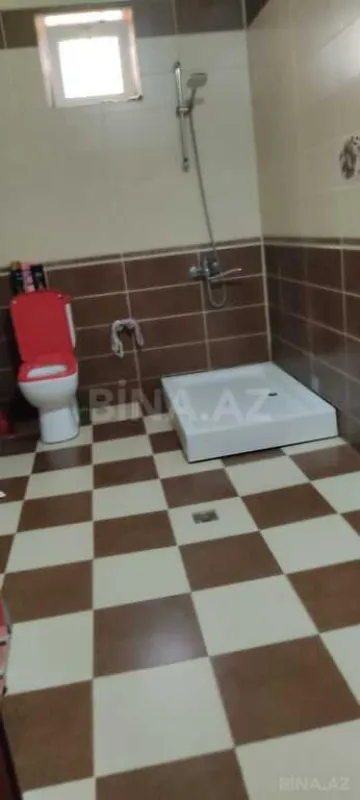 Satılır 5 otaqlı həyət evi 200 m²