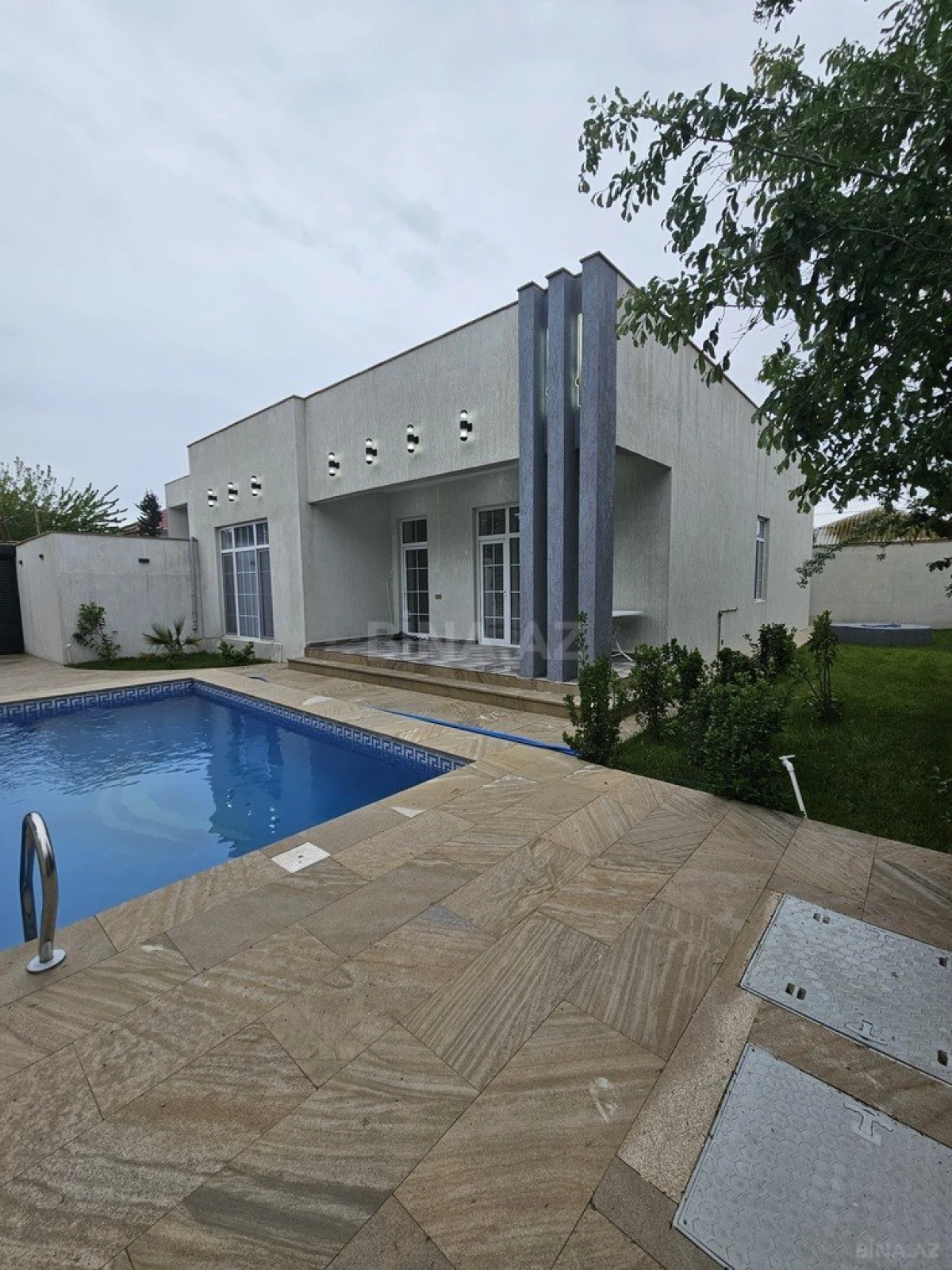 Satılır 4 otaqlı həyət evi 150 m²