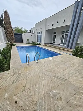 Satılır 4 otaqlı həyət evi 150 m²