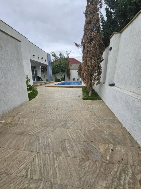 Satılır 4 otaqlı həyət evi 150 m²