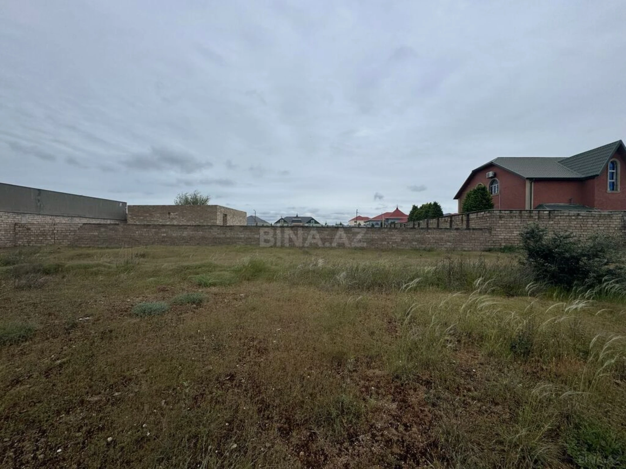 Satılır torpaq sahəsi 12 m²