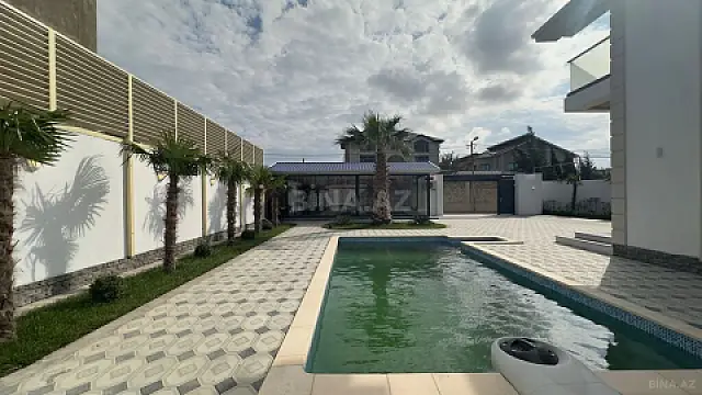 Satılır 6 otaqlı həyət evi 250 m²