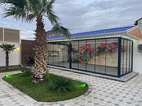 Satılır 6 otaqlı həyət evi 250 m²