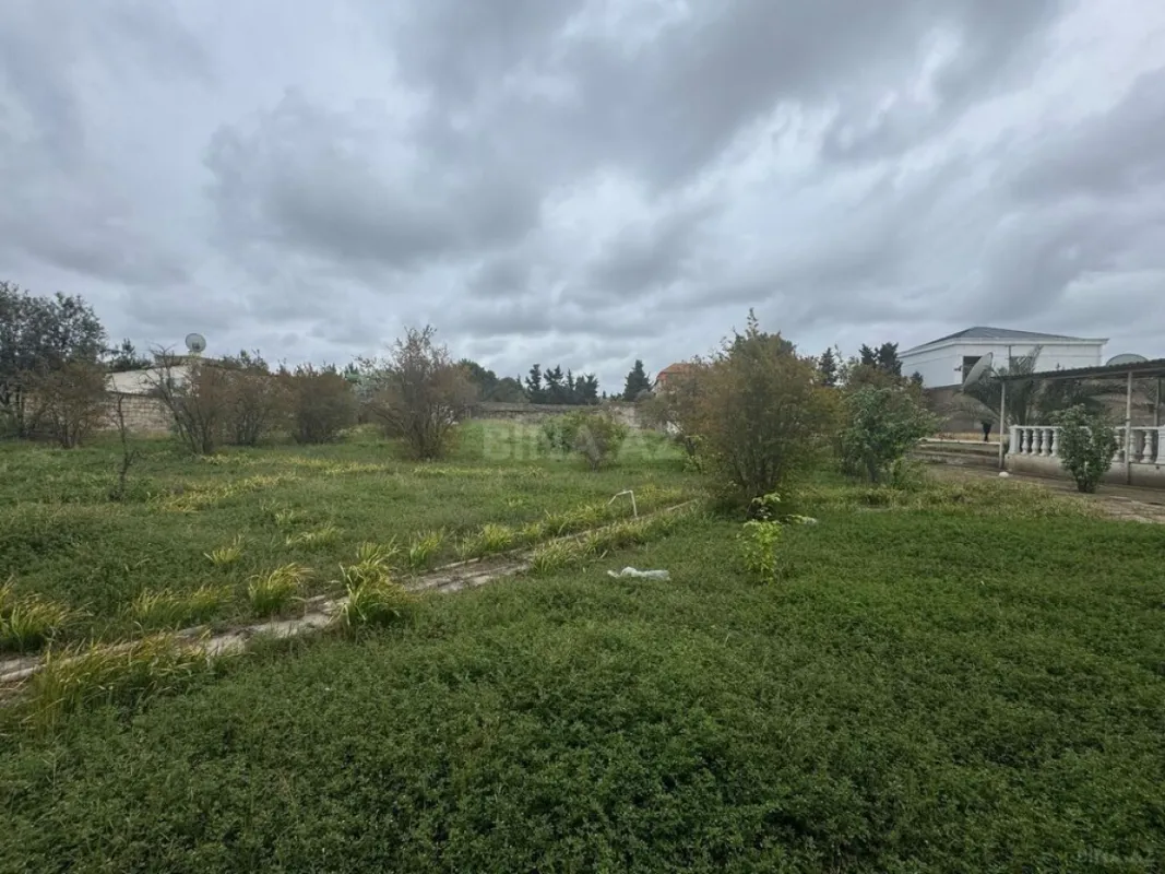 Satılır torpaq sahəsi 30 m²