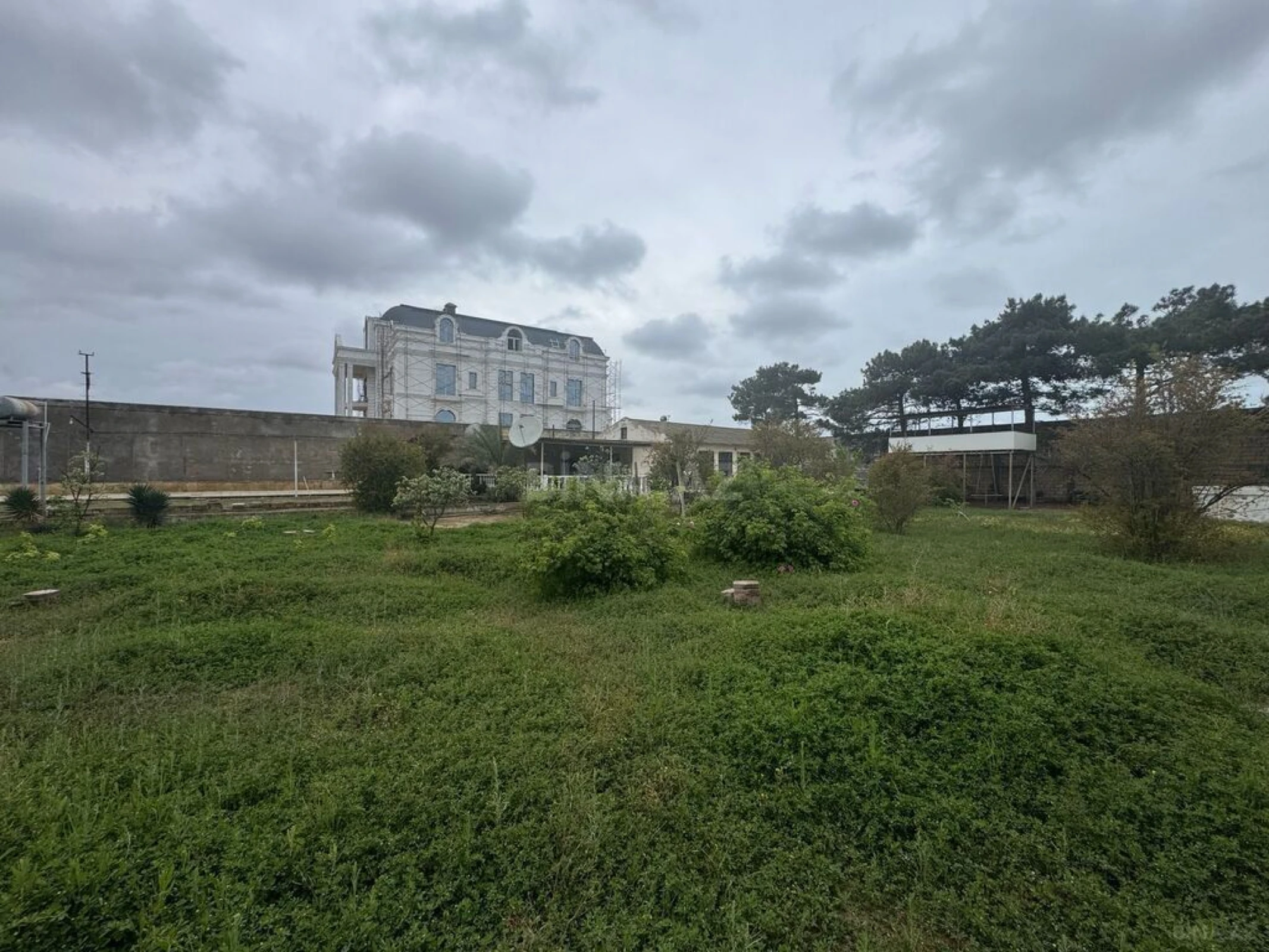 Satılır torpaq sahəsi 30 m²