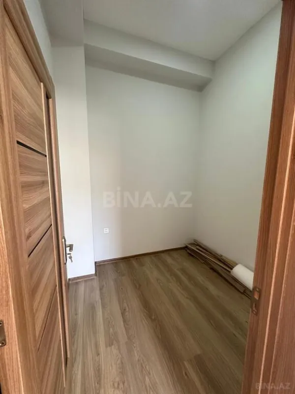 Satılır obyekt 125 m²
