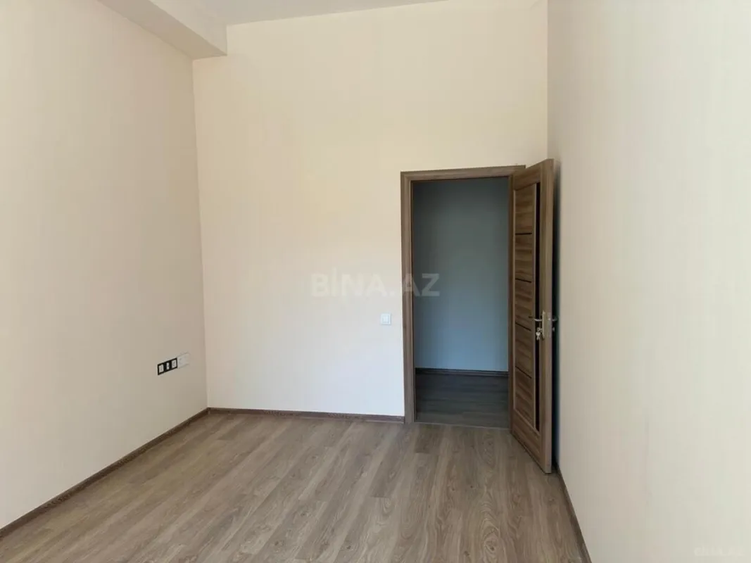 Satılır obyekt 125 m²