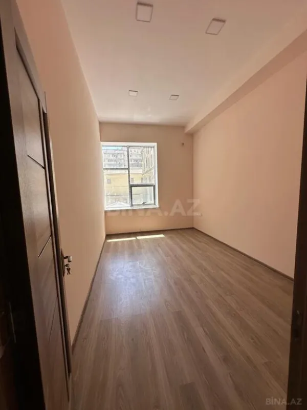 Satılır obyekt 125 m²