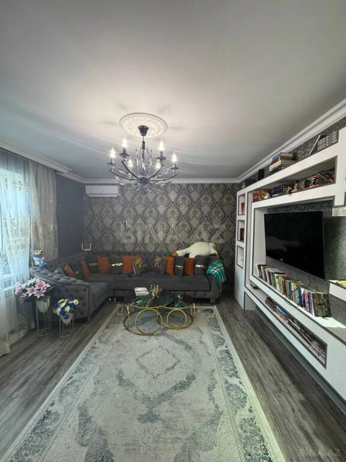 Satılır 6 otaqlı həyət evi 200 m²
