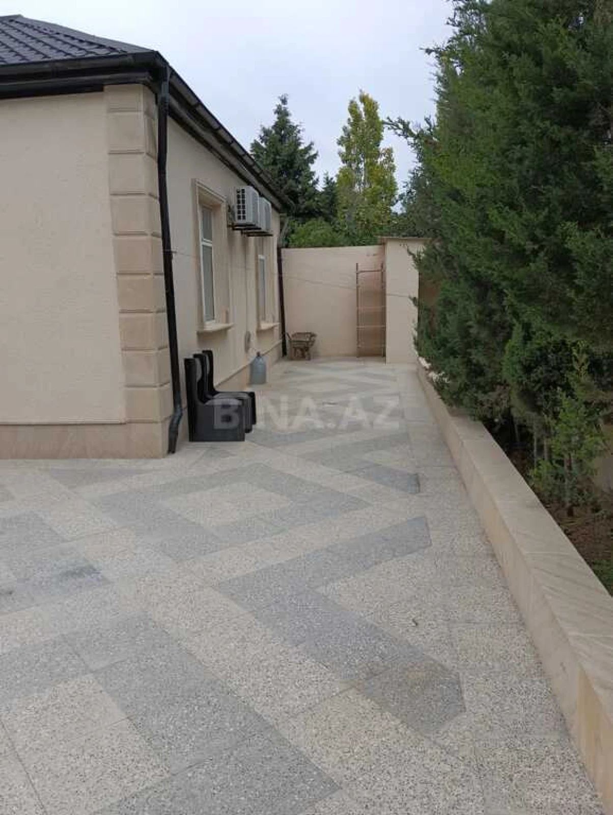Satılır 3 otaqlı həyət evi 120 m²