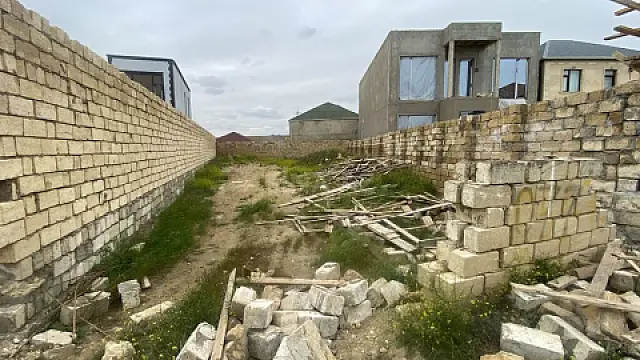 Satılır torpaq sahəsi 4 m²