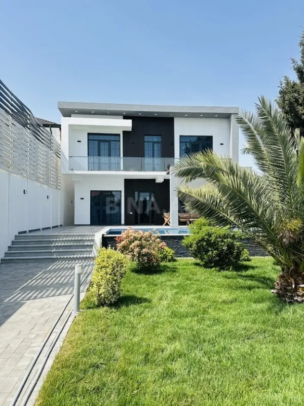 Satılır 5 otaqlı həyət evi 200 m²