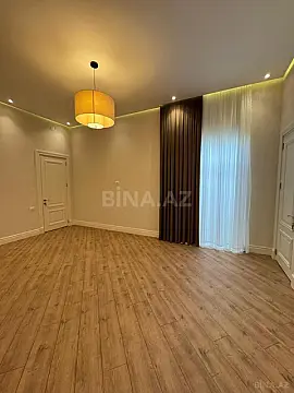 Satılır 4 otaqlı həyət evi 250 m²