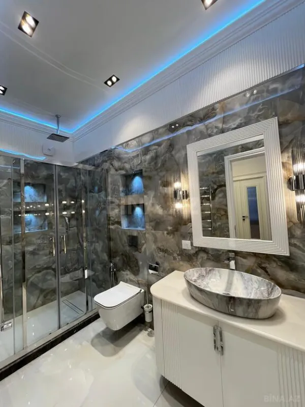 Satılır 3 otaqlı mənzil 147 m²