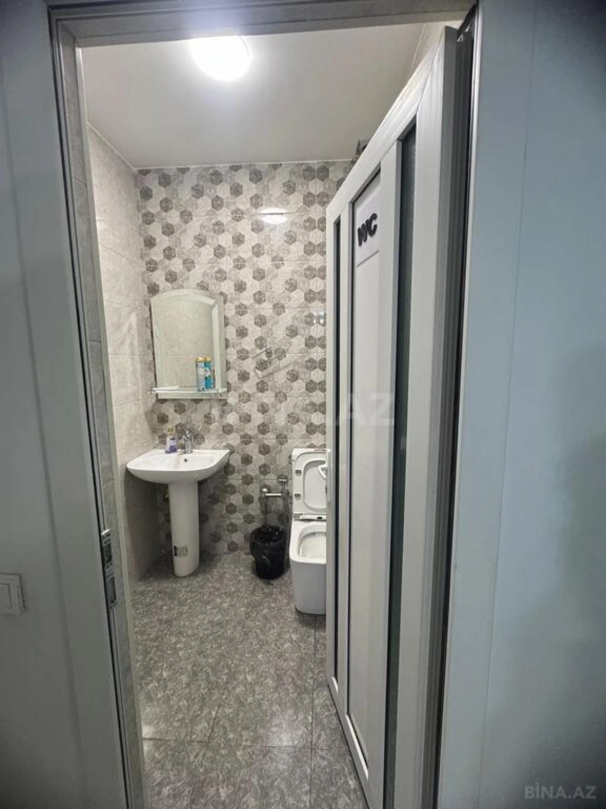 Kirayə verilir 3 otaqlı ofis 150 m²